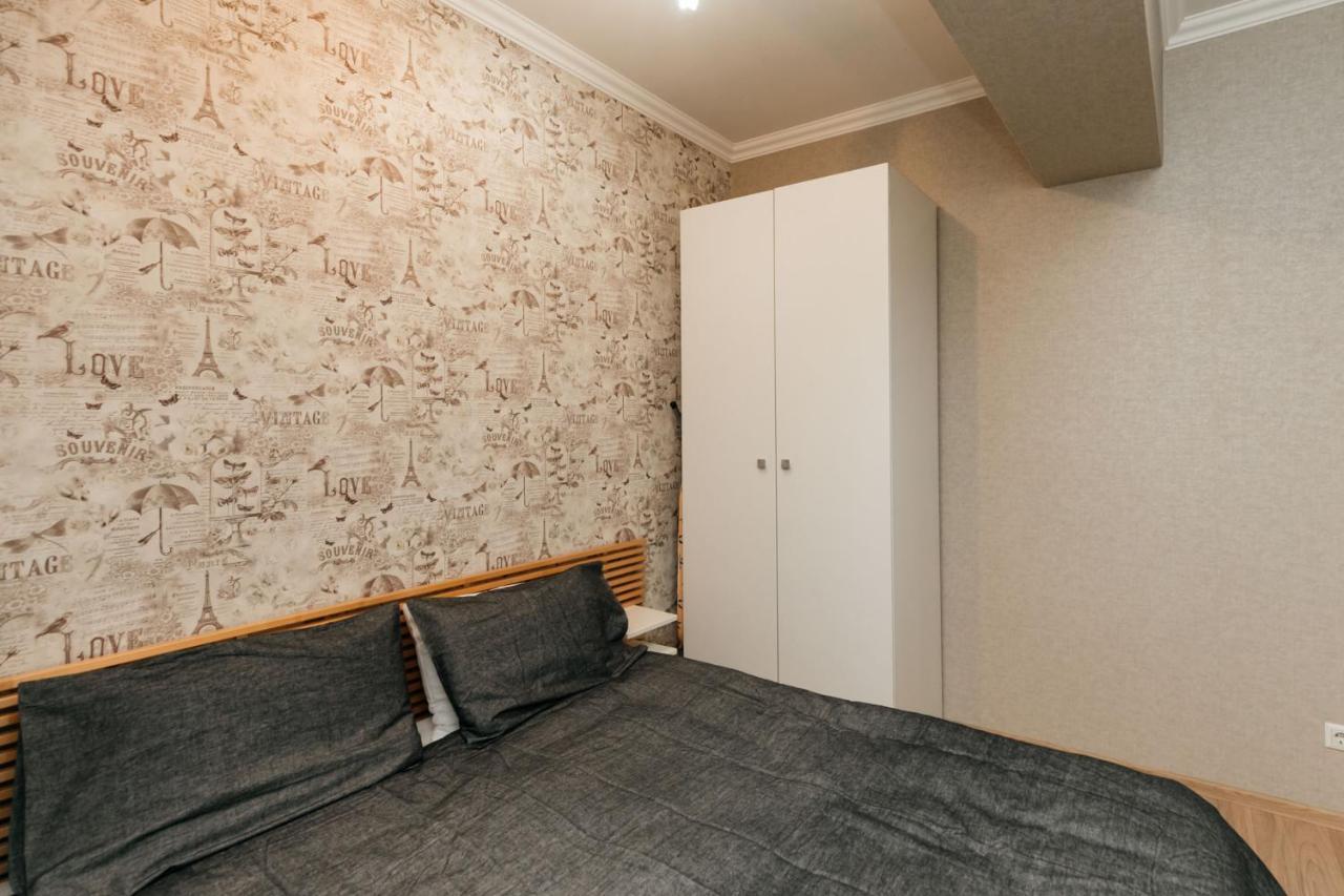City Center Lev Tolstoi Residence Chisinau Bagian luar foto